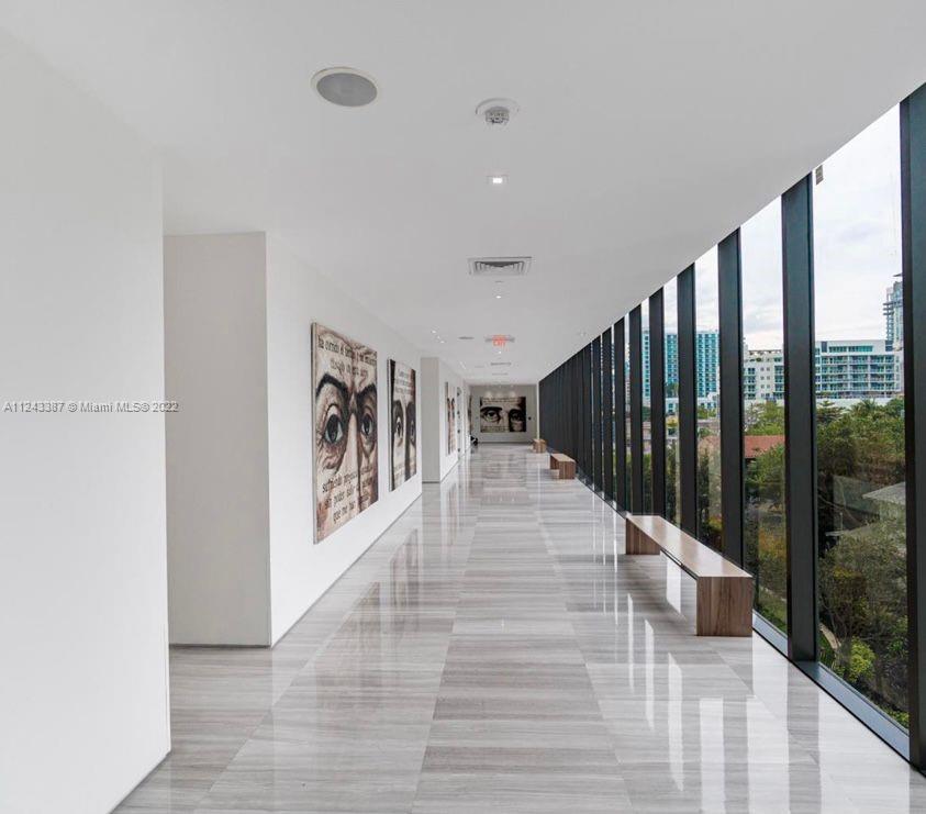 ICON BAY CONDO - Residential Lease