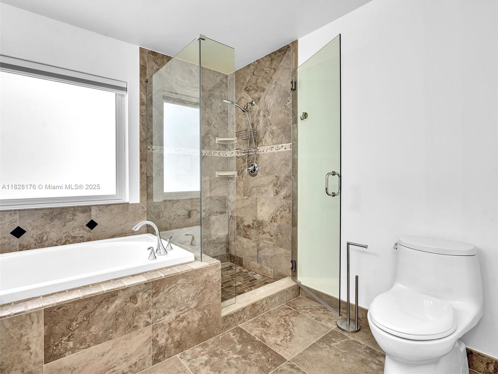 BRIDGEWATER AT PLANTATION - Residential