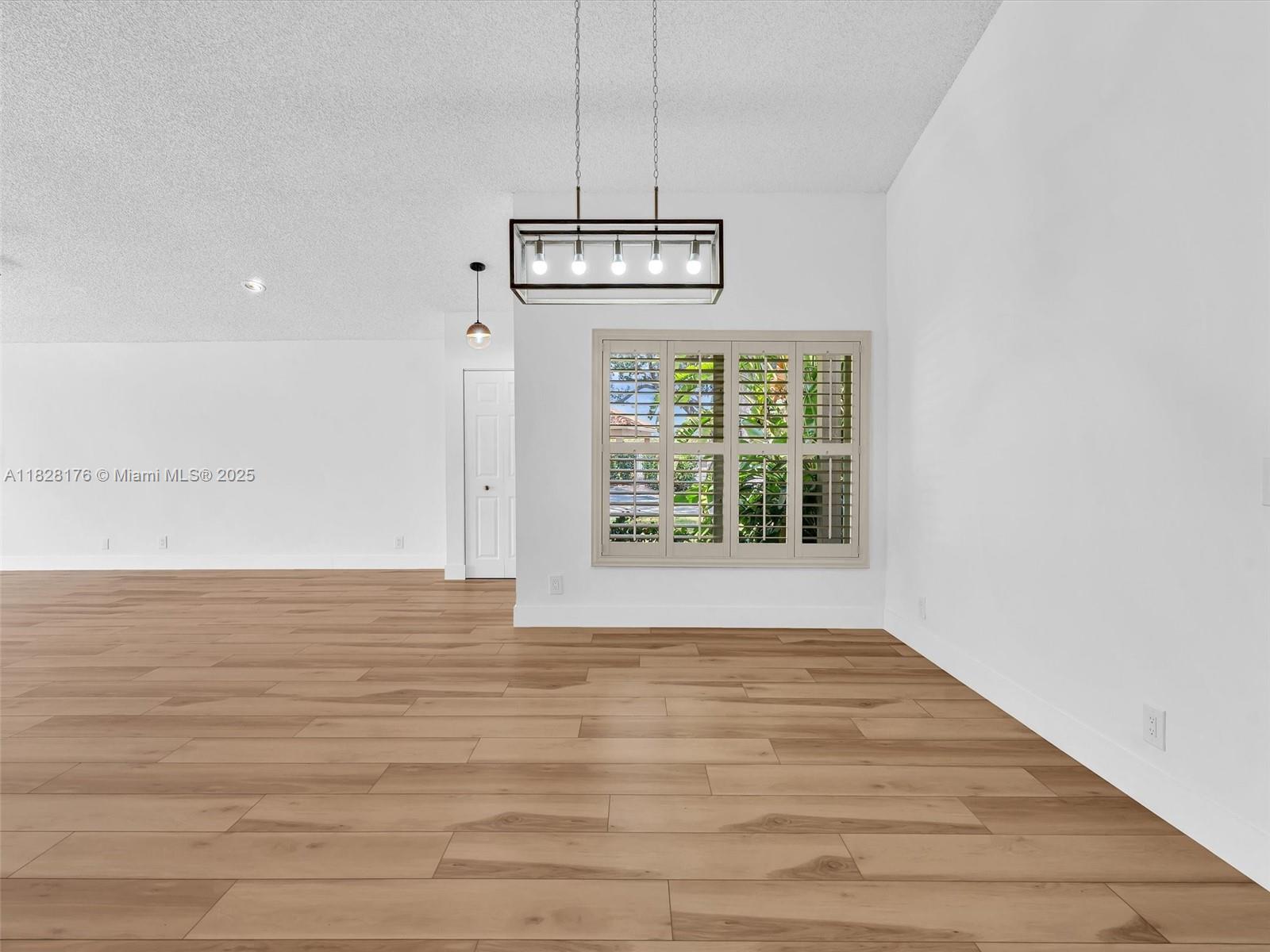 BRIDGEWATER AT PLANTATION - Residential