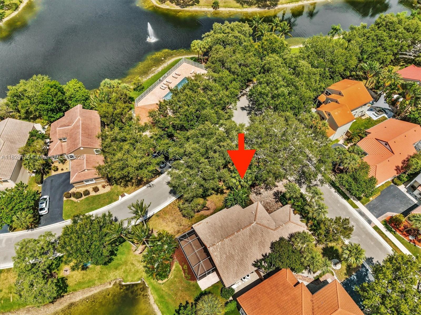 BRIDGEWATER AT PLANTATION - Residential