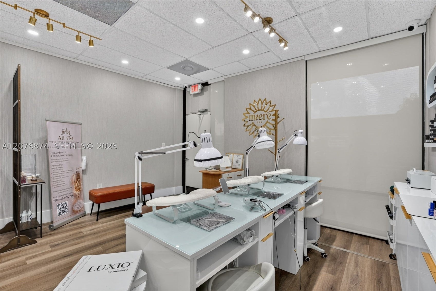 Nail Salon for Sale in in Westchester