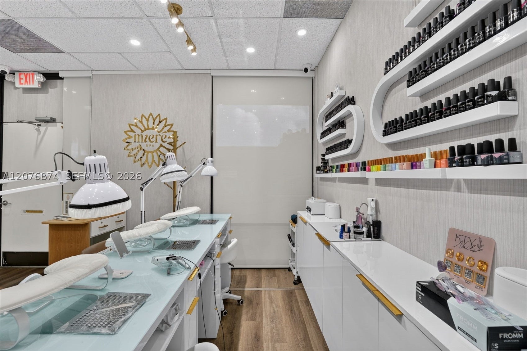 Nail Salon for Sale in in Westchester