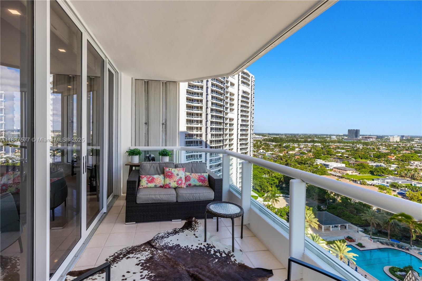ATLANTIC II AT THE POINT - Residential