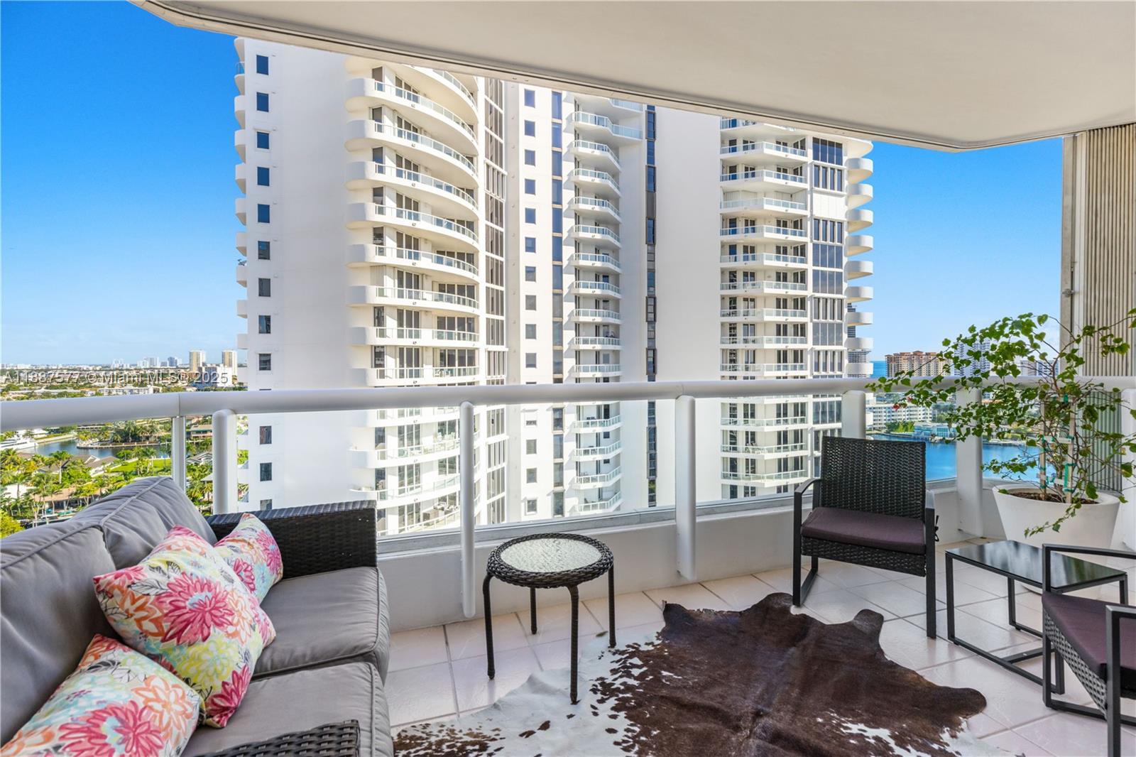 ATLANTIC II AT THE POINT - Residential