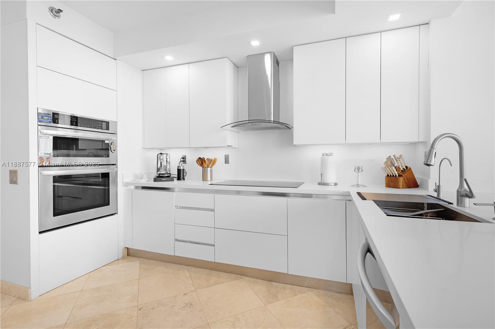 ATLANTIC II AT THE POINT - Residential