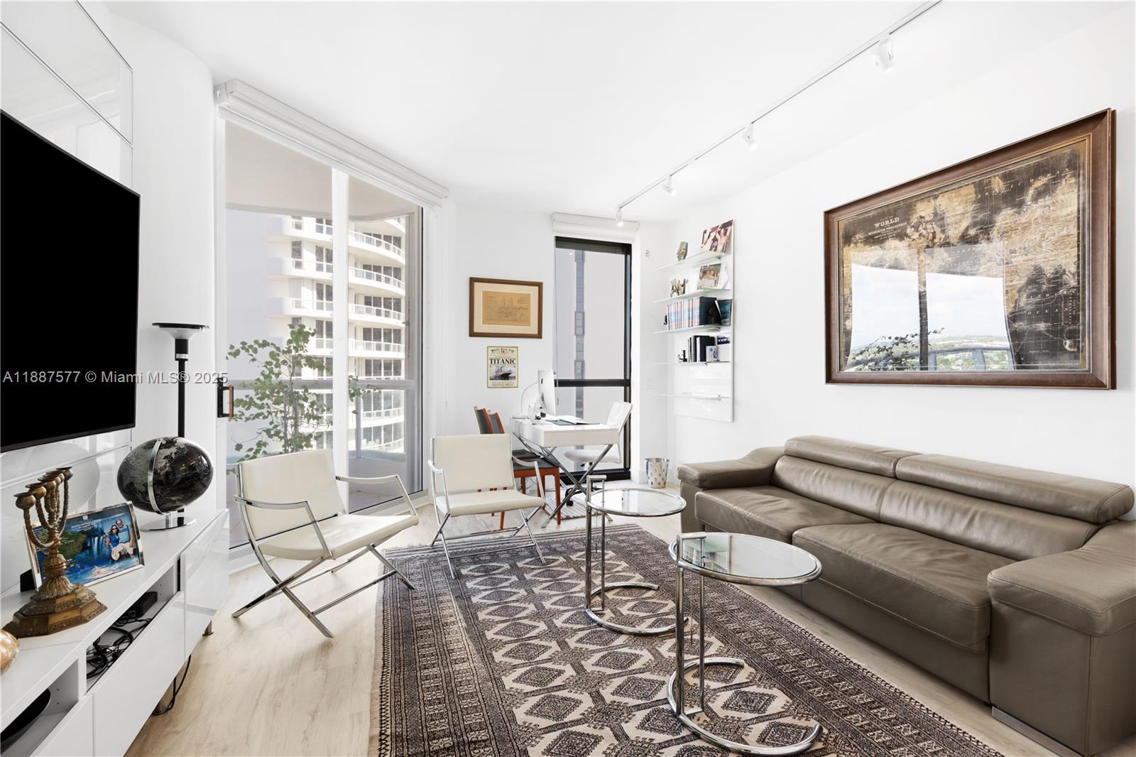 ATLANTIC II AT THE POINT - Residential
