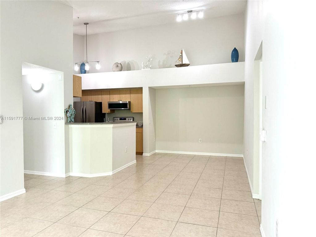 Photo of 1020 Villa Cir #1020, Boynton Beach, FL 33435 (MLS # A11591777)