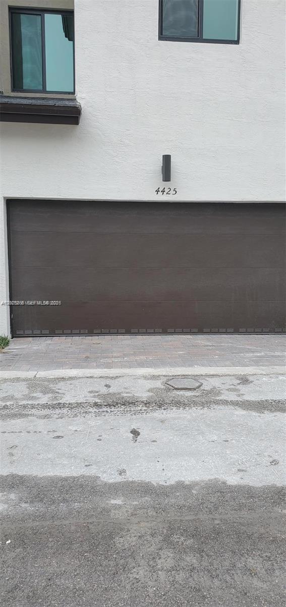 DOWNTOWN DORAL SOUTH PHAS - Residential Lease