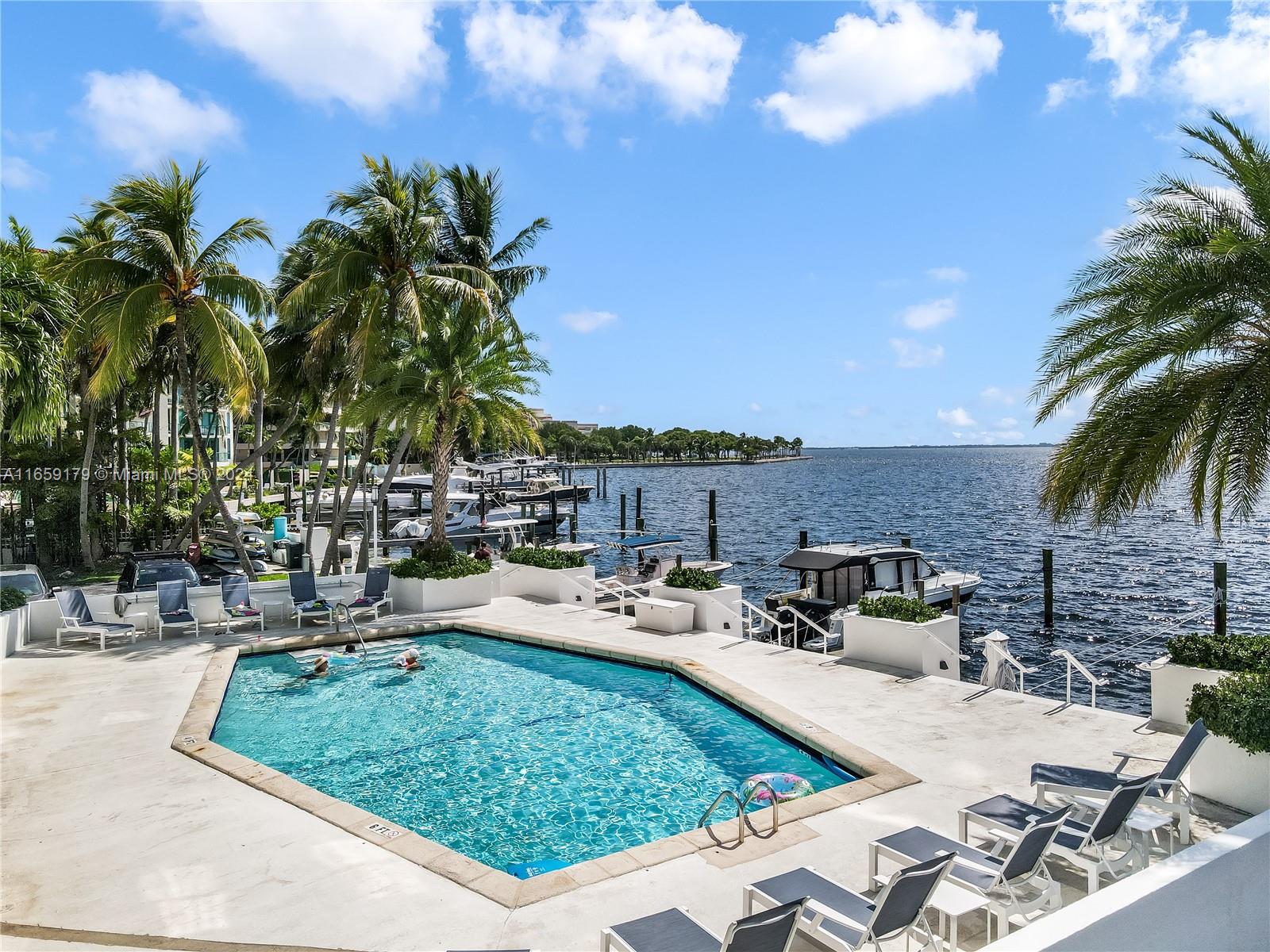 1600 SOUTH BAYSHORE LANE - Residential