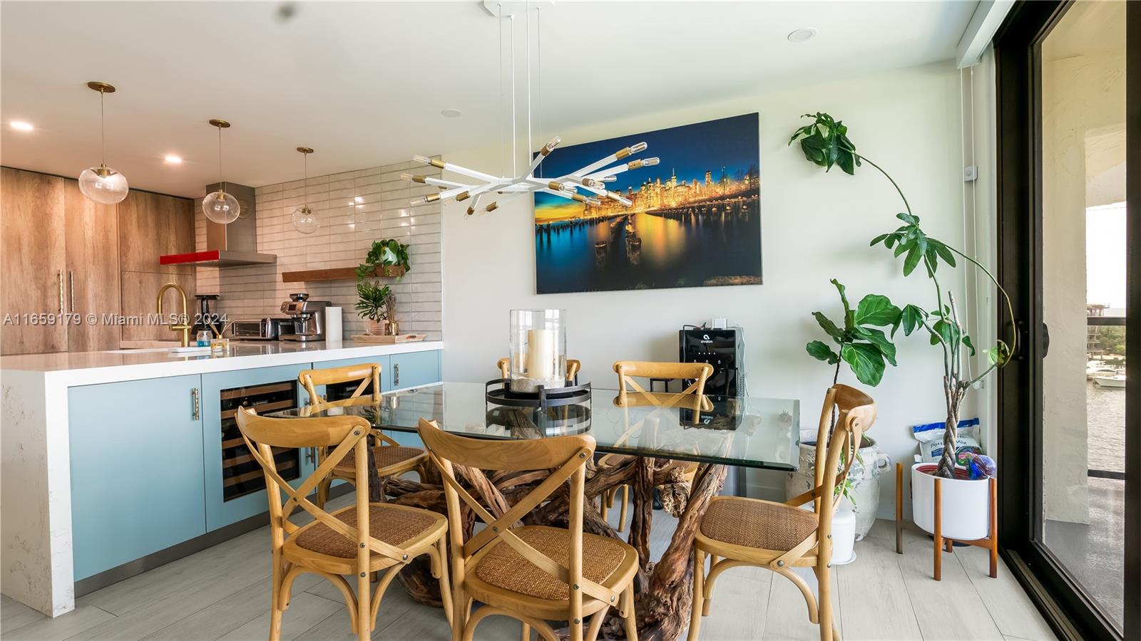 1600 SOUTH BAYSHORE LANE - Residential