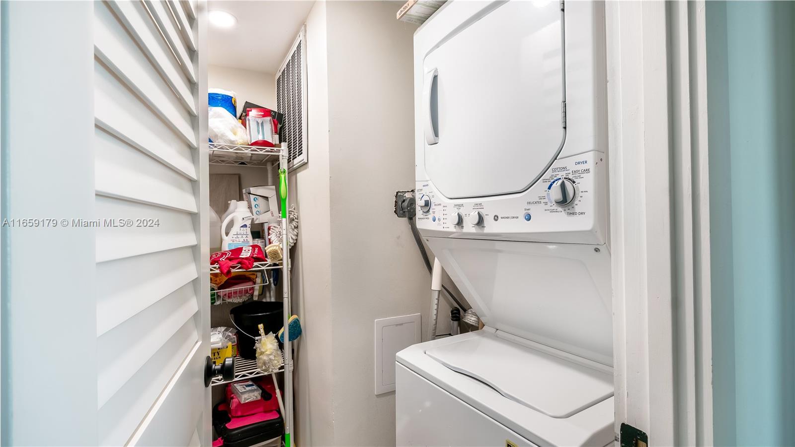 1600 SOUTH BAYSHORE LANE - Residential
