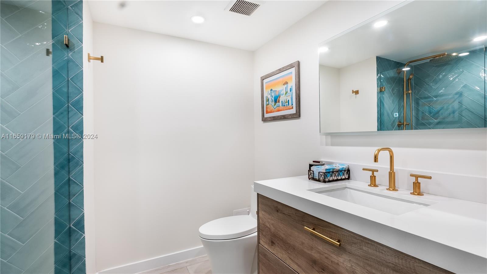 1600 SOUTH BAYSHORE LANE - Residential