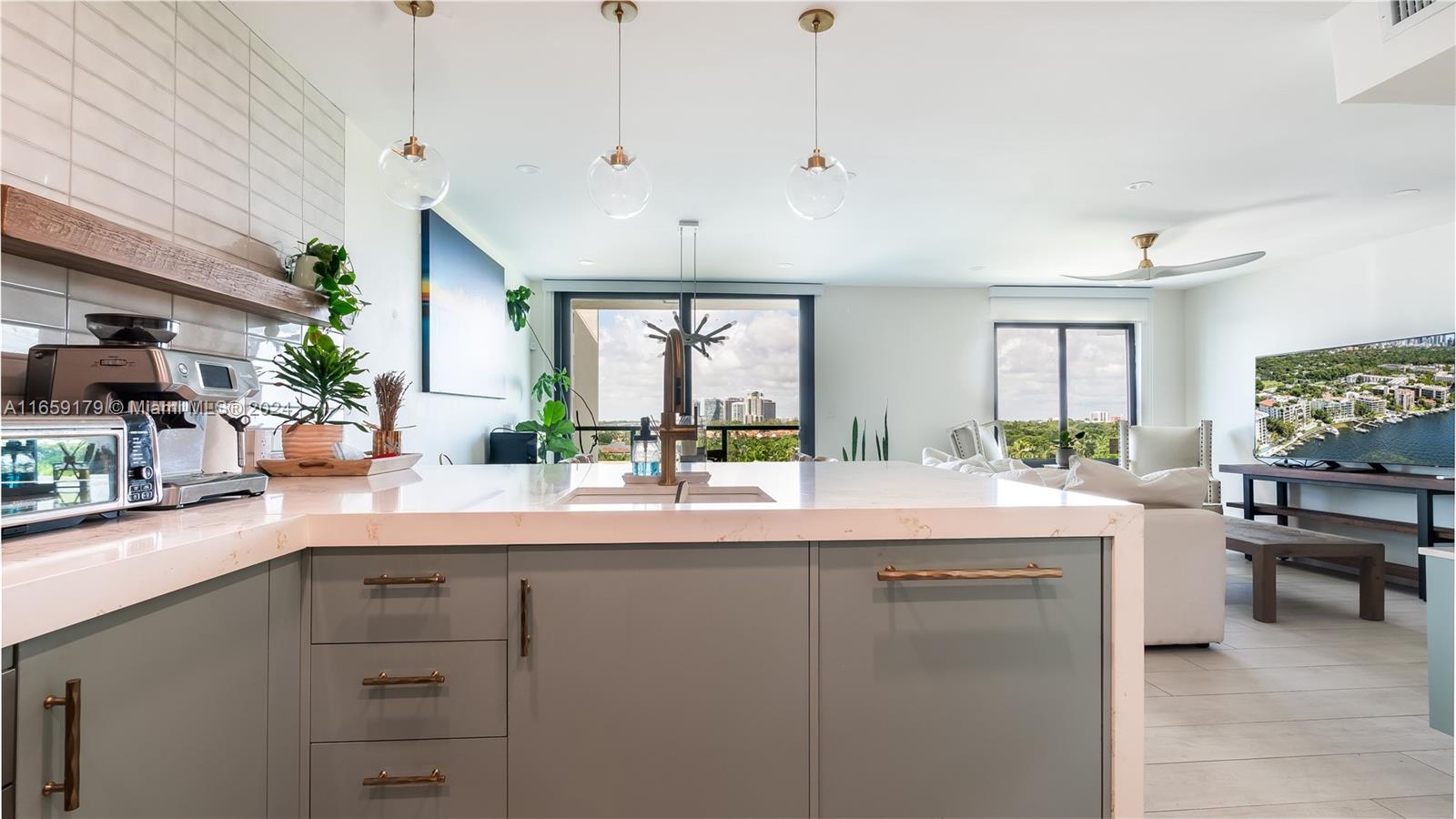 1600 SOUTH BAYSHORE LANE - Residential