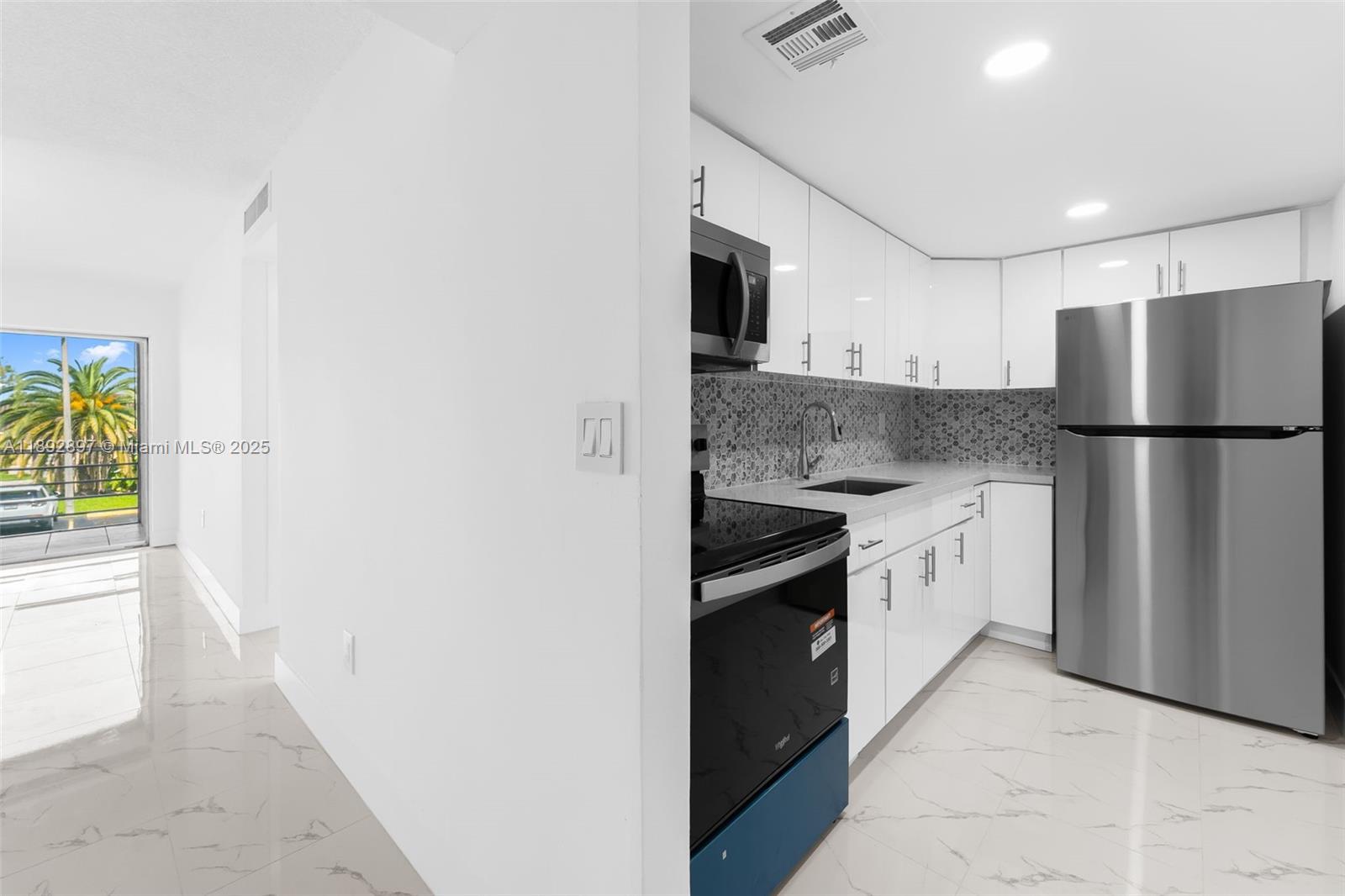 GALLOWAY GARDENS CONDO - Residential Lease