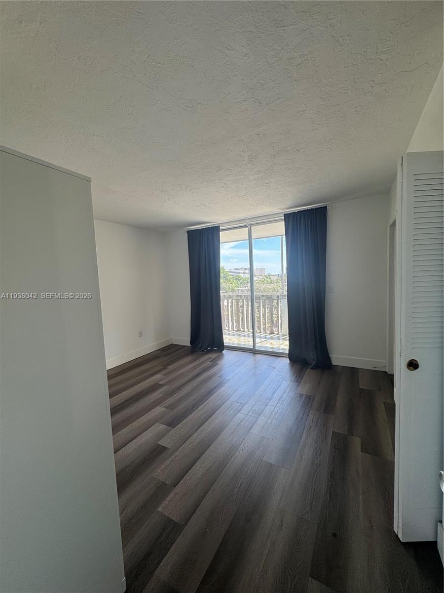 1475 TERRA TOWERS CONDO - Residential