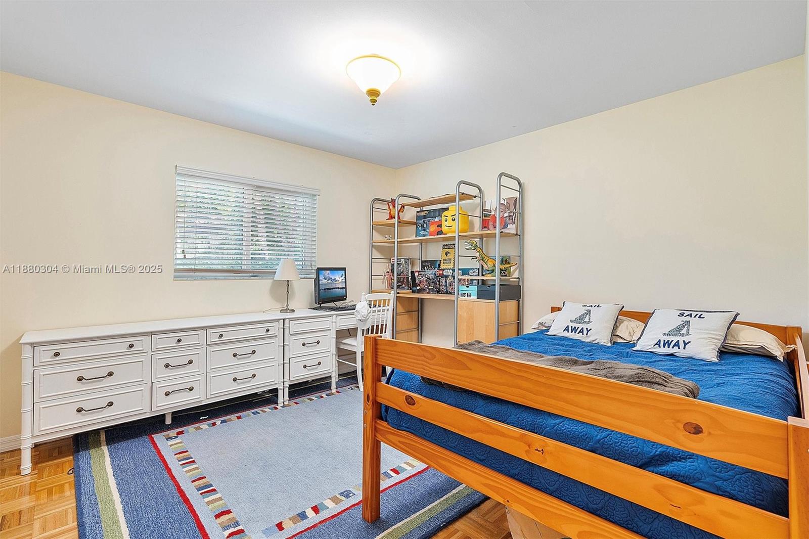 VILLAS DE LA FUENTE - Residential