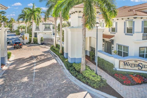 Tiny photo for 3127 Waterside Cir, Boynton Beach, FL 33435 (MLS # A12038670)