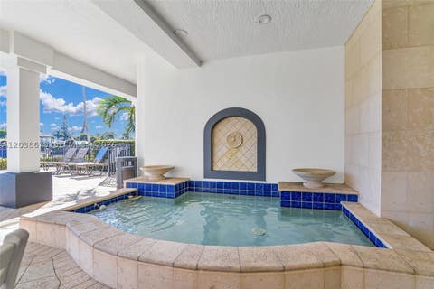 Tiny photo for 3127 Waterside Cir, Boynton Beach, FL 33435 (MLS # A12038670)