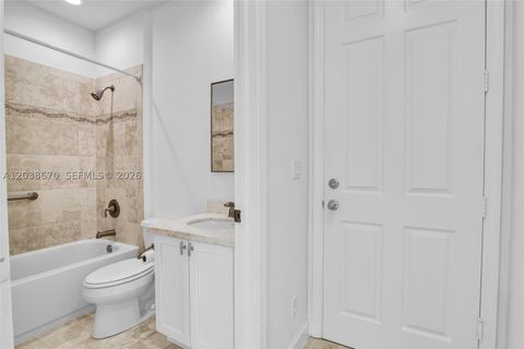 Tiny photo for 3127 Waterside Cir, Boynton Beach, FL 33435 (MLS # A12038670)