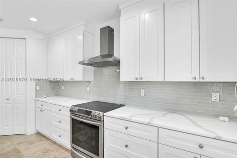Tiny photo for 3127 Waterside Cir, Boynton Beach, FL 33435 (MLS # A12038670)