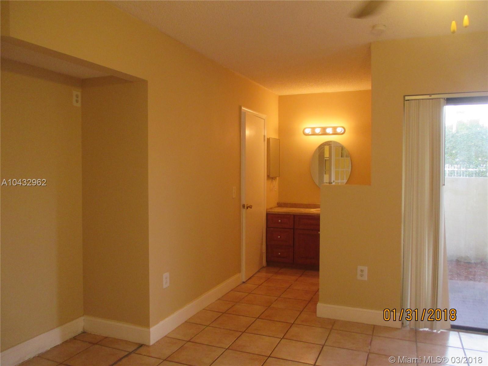 ELAN AT CALUSA CONDO V - Residential Lease