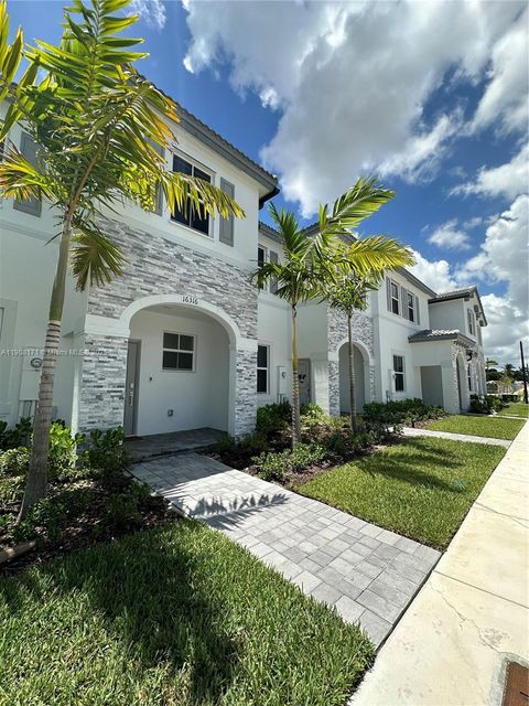 16314 SW 291st St 16314 Homestead FL 33033