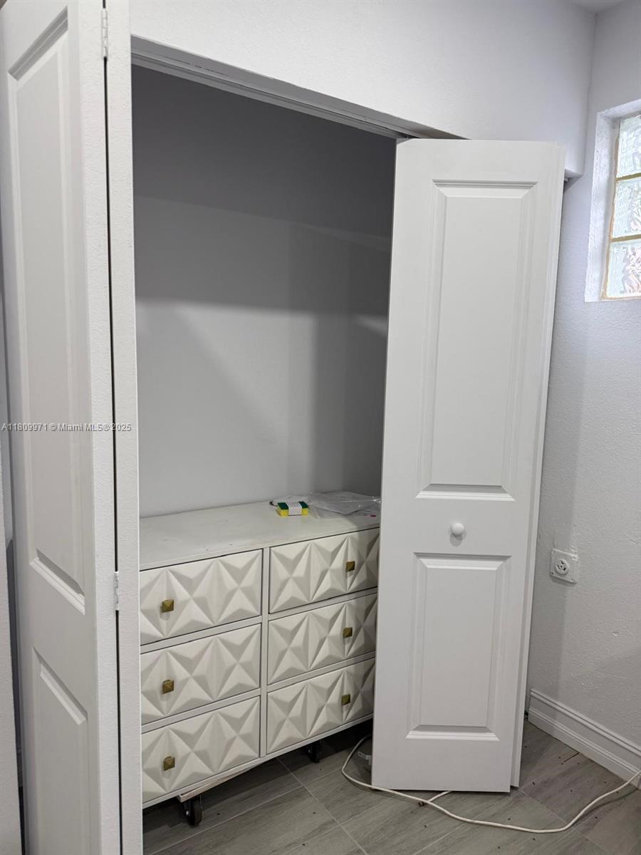 BELVEDERE - Residential Lease