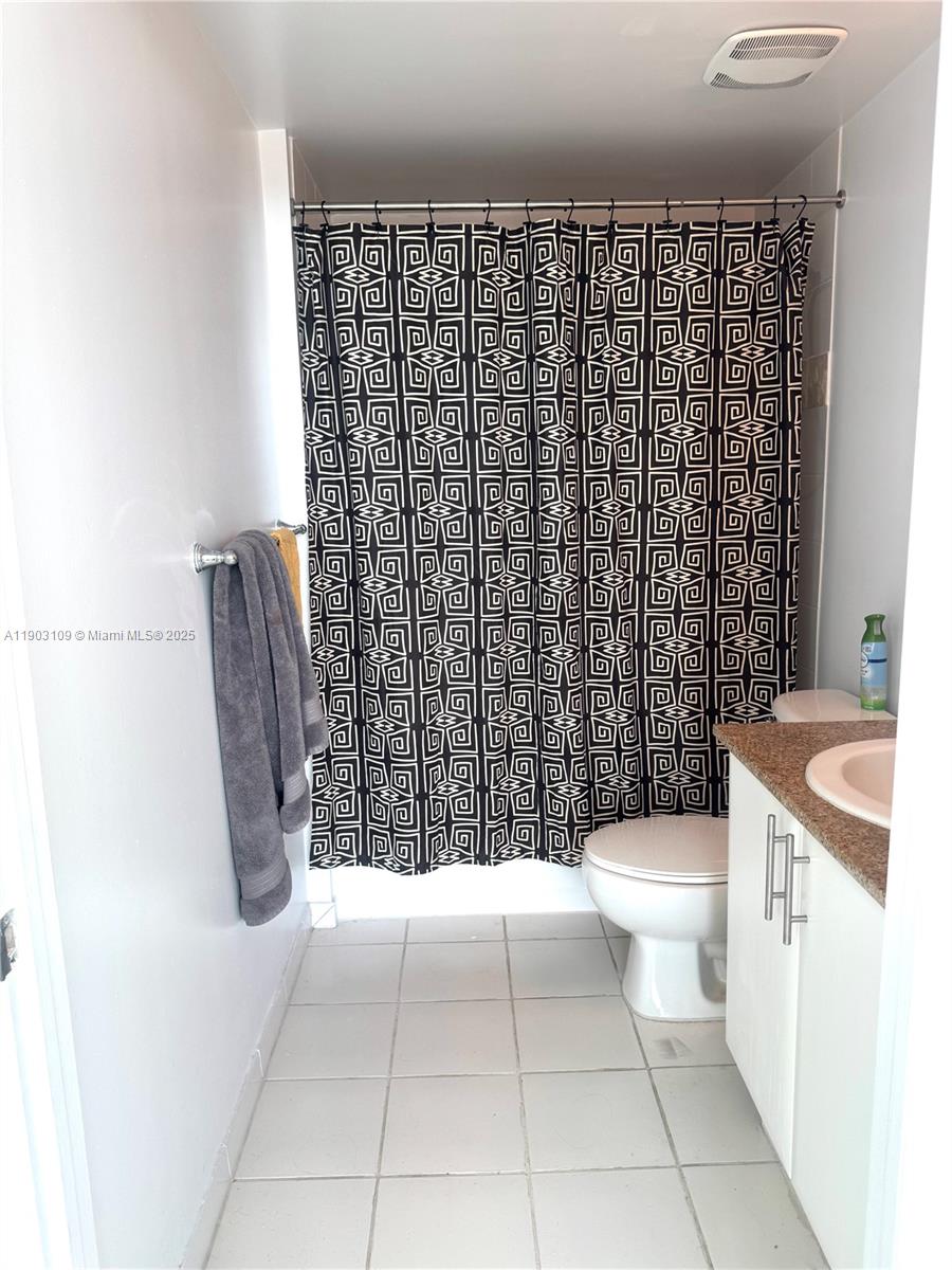 TERRAZAS RIVERPARK VILLAG - Residential