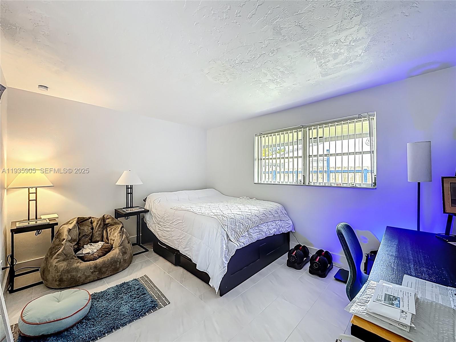 HOLLYWOOD PARK - Residential Income