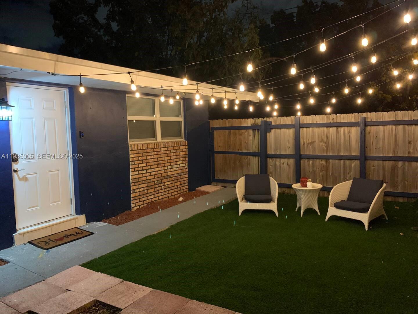 HOLLYWOOD PARK - Residential Income