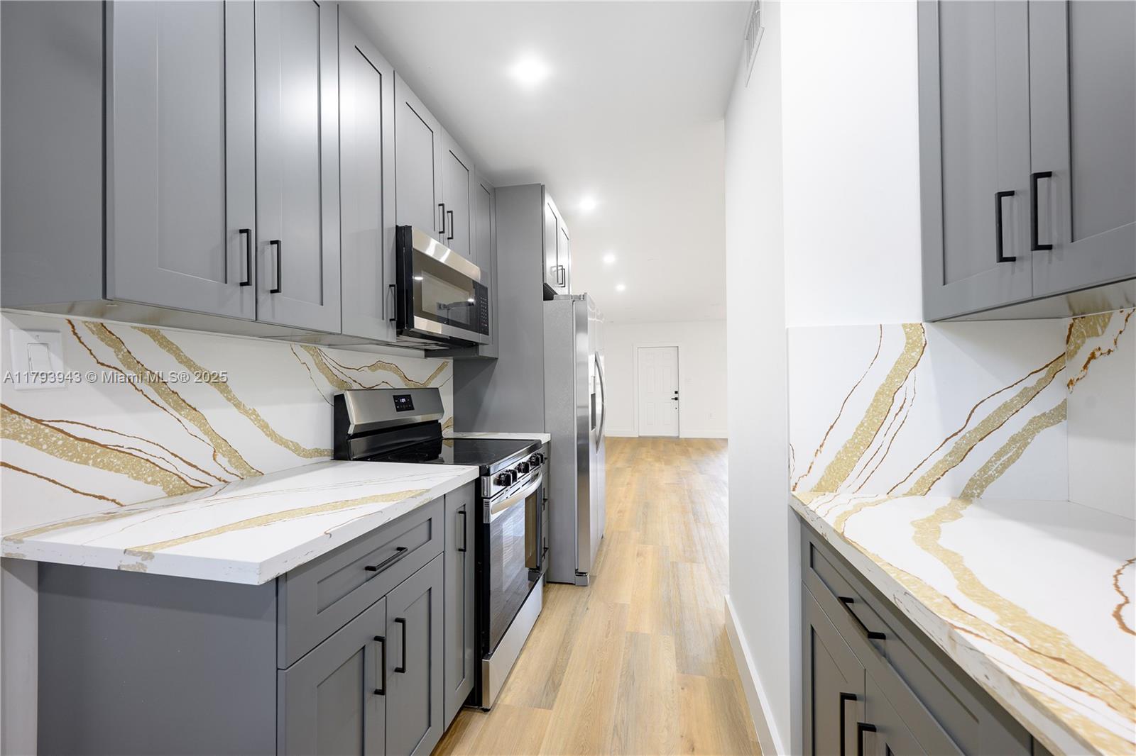 PLEASANT VILLAGE - Residential