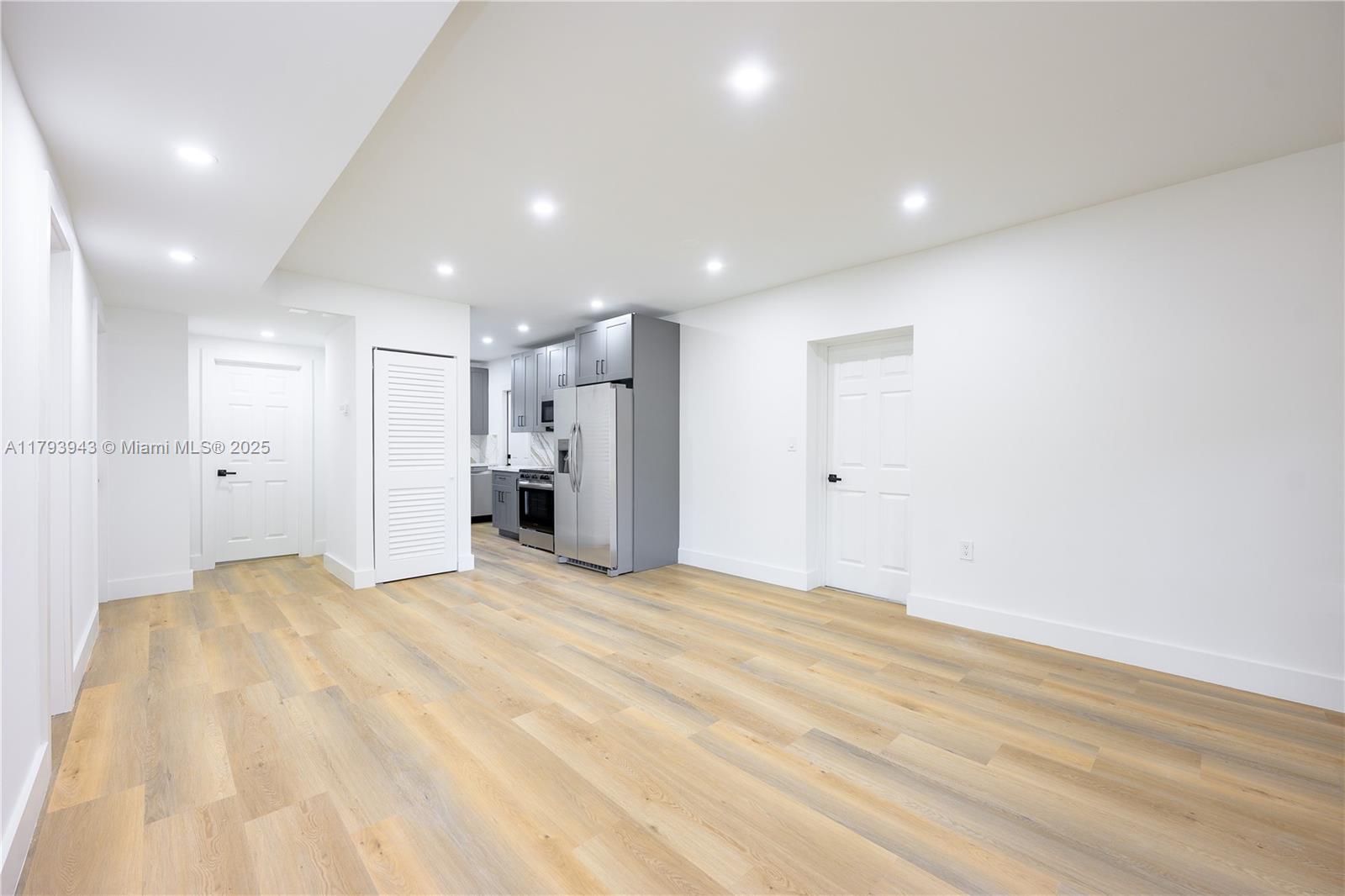 PLEASANT VILLAGE - Residential