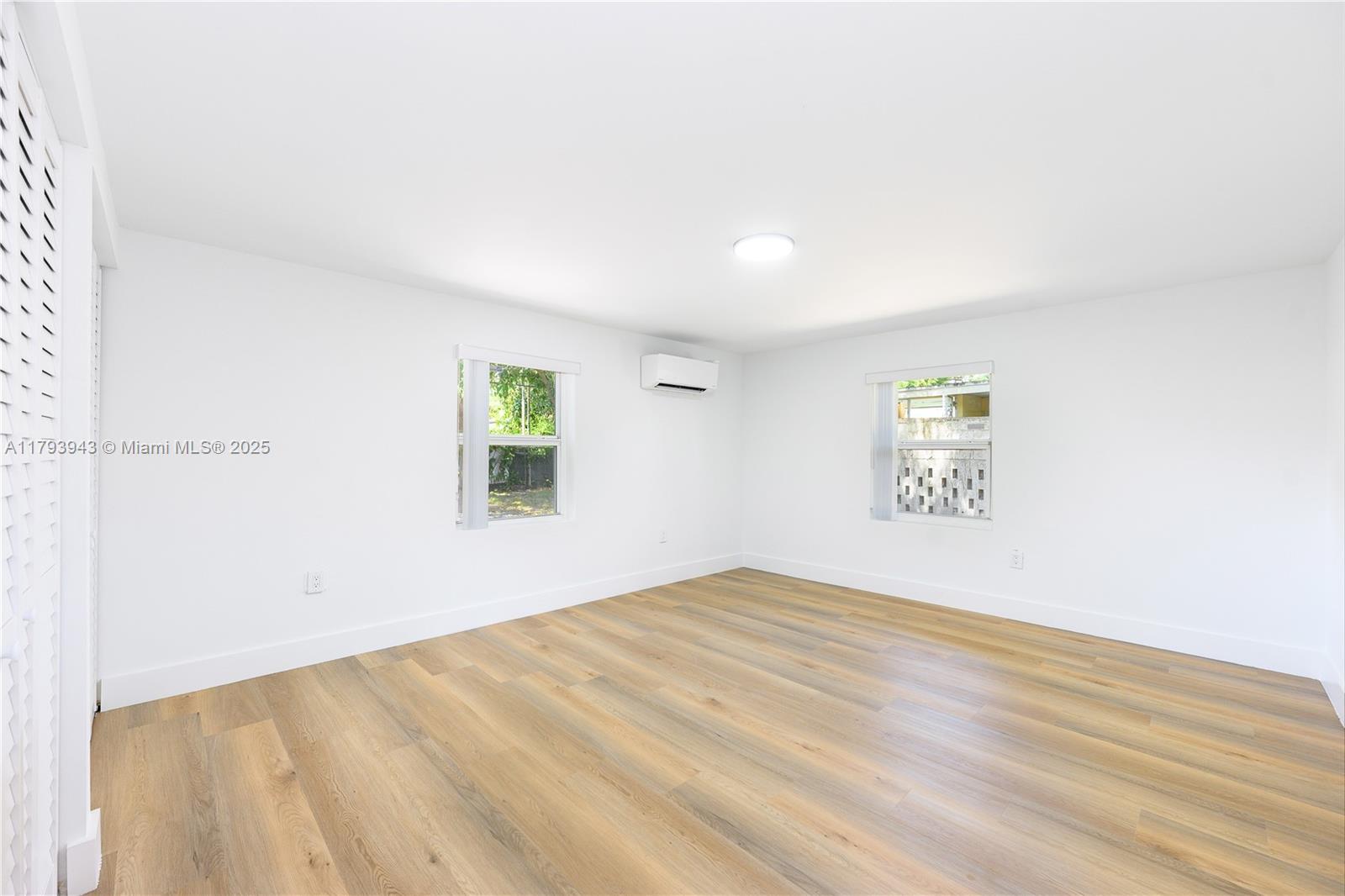 PLEASANT VILLAGE - Residential