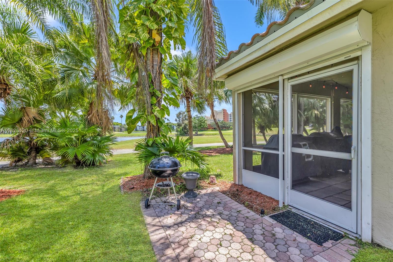 BONAVENTURE-LA COSTA - Residential