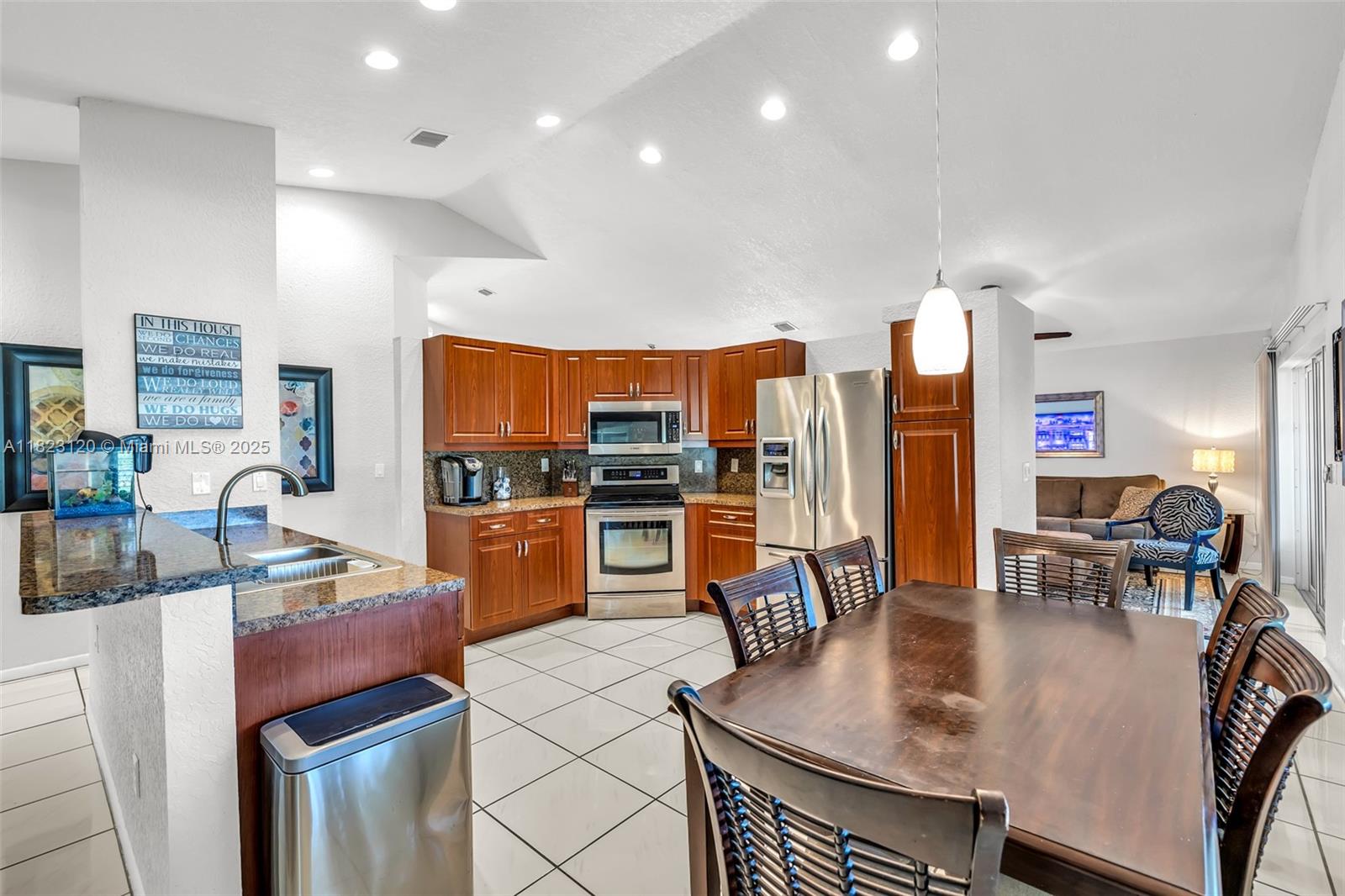 BONAVENTURE-LA COSTA - Residential