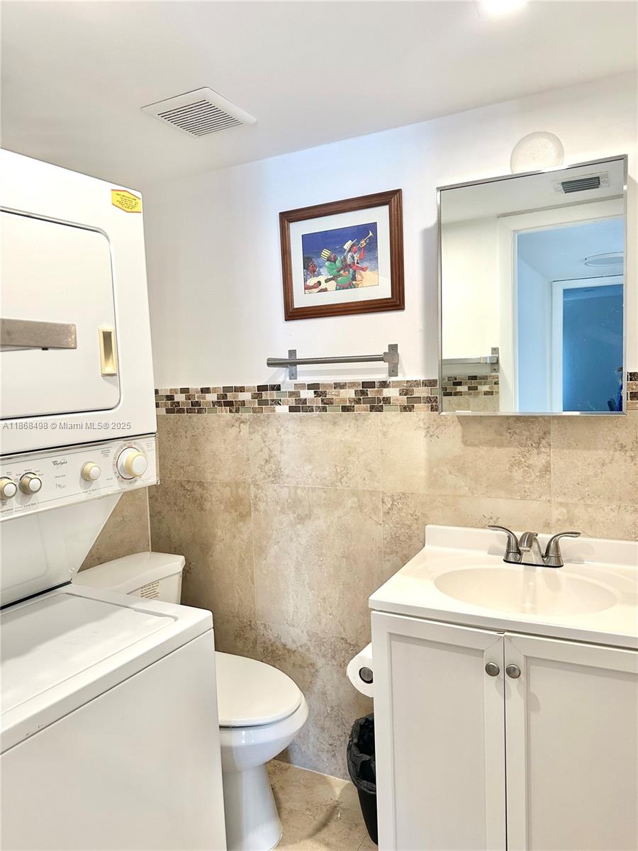 LA CANADIENNE CONDO - Residential