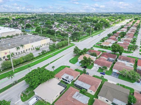 A home in Deerfield Beach