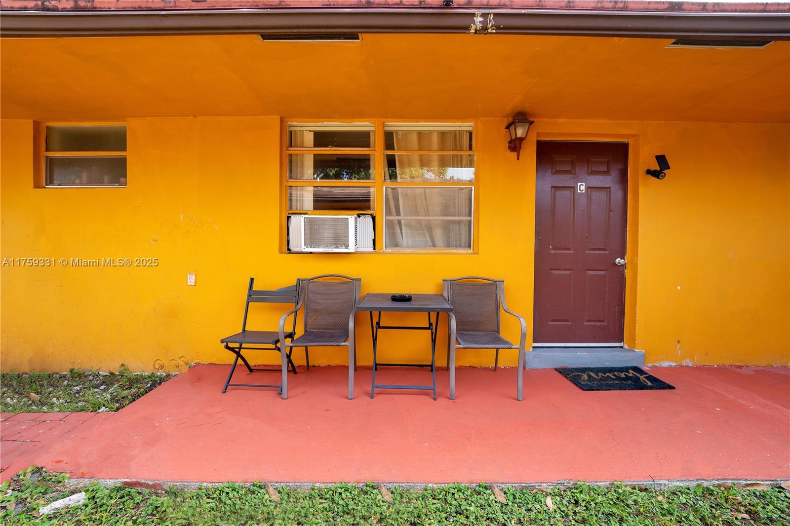 HALLANDALE PARK NO 3 - Residential Income