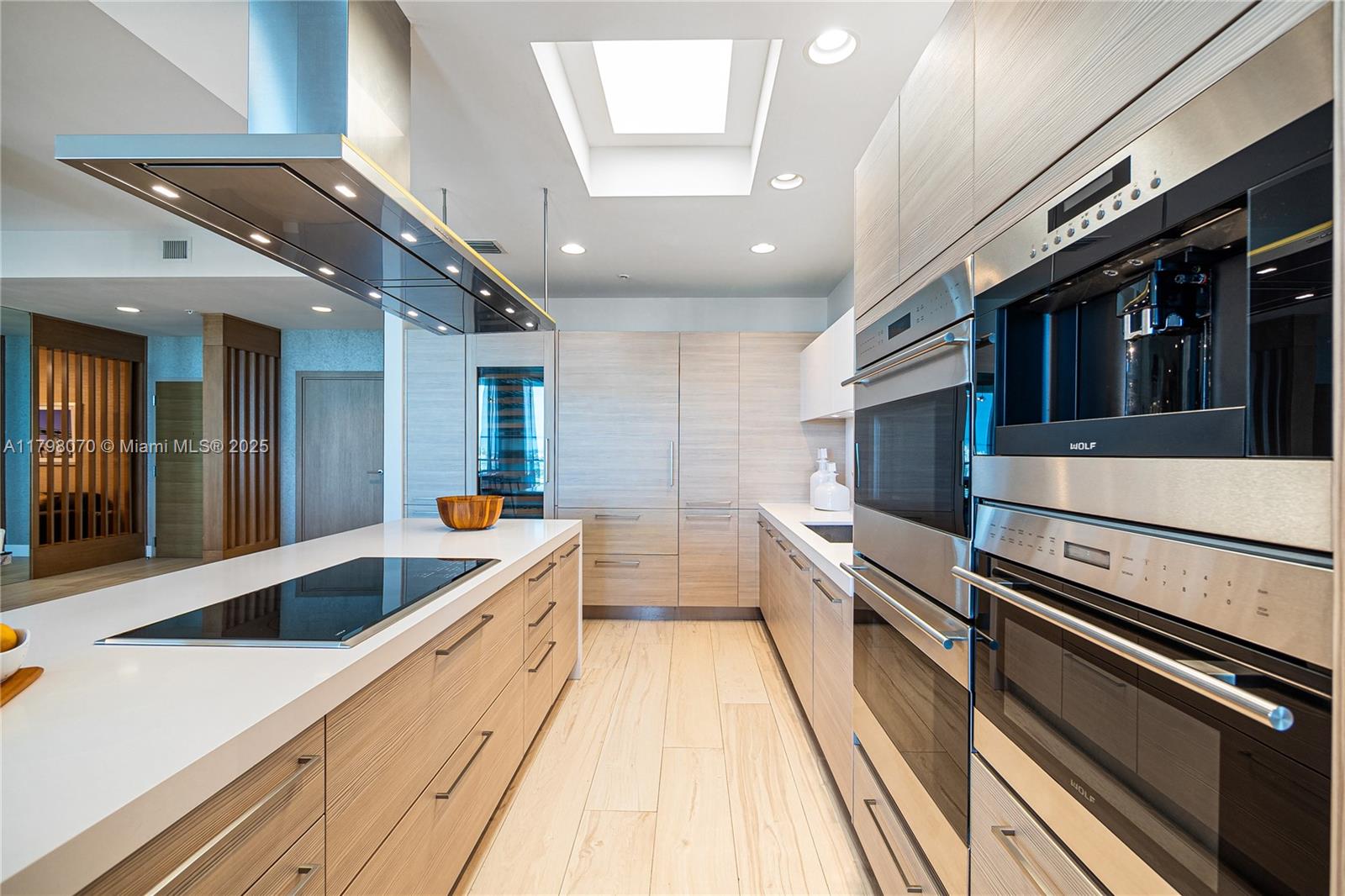 MARINA PALMS RESIDENCES N - Residential Lease