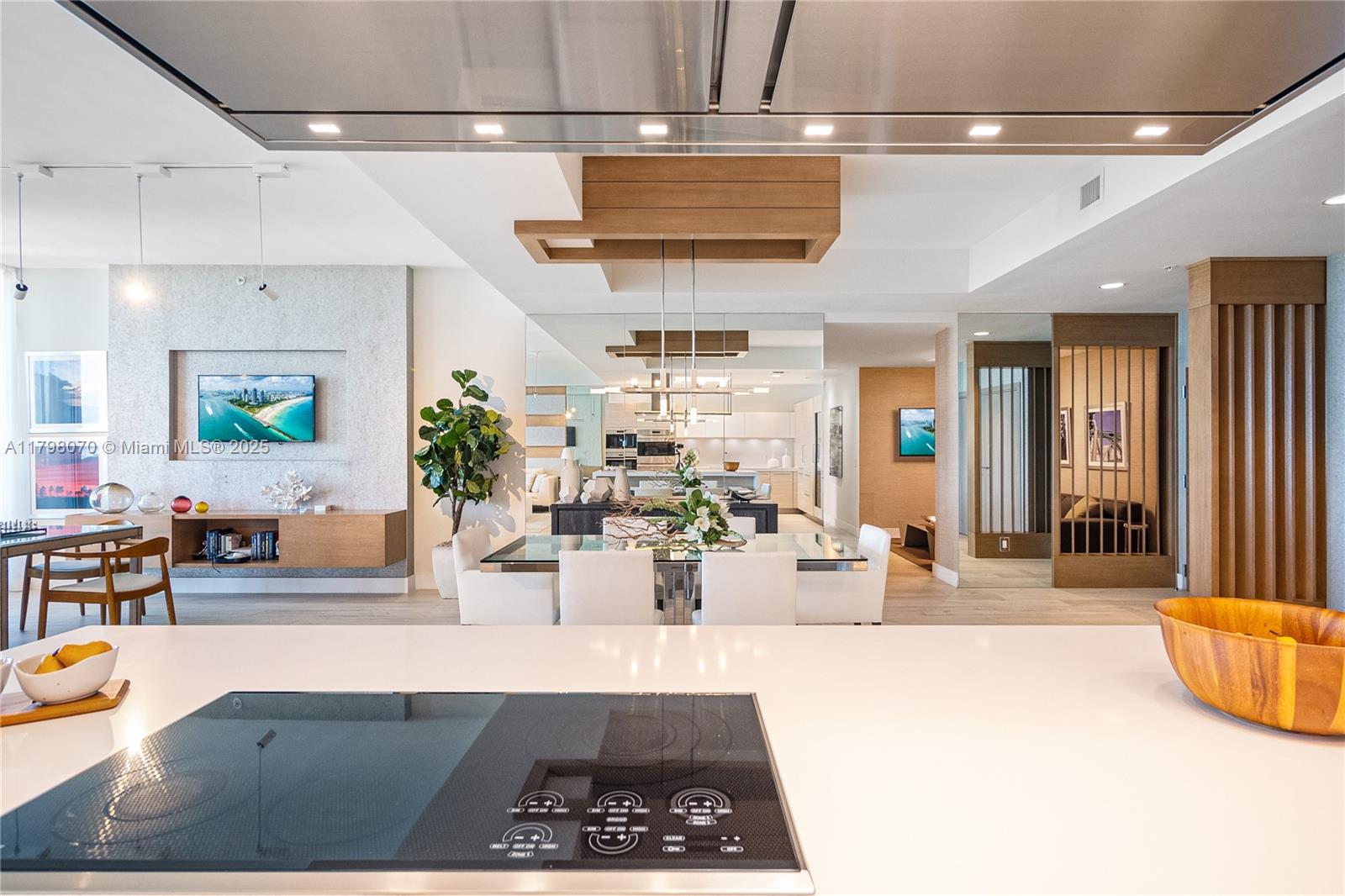 MARINA PALMS RESIDENCES N - Residential Lease