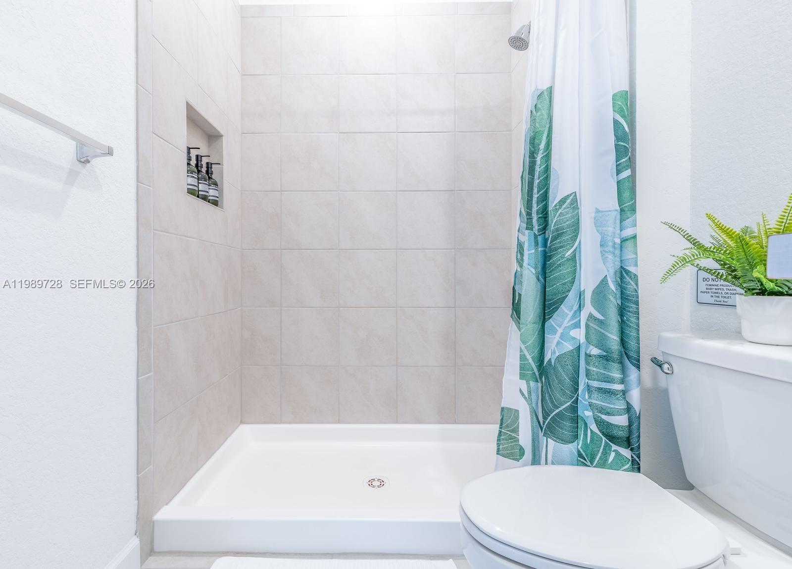 REGAL PALM SUBDIVISION - Residential Lease