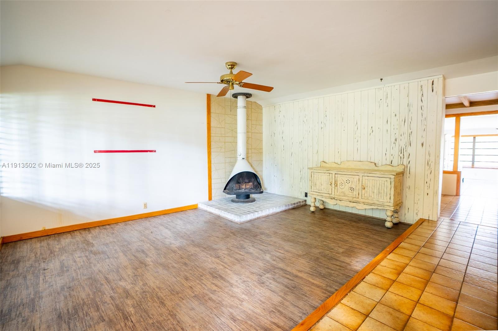 LUDLUM PLAZA - Residential