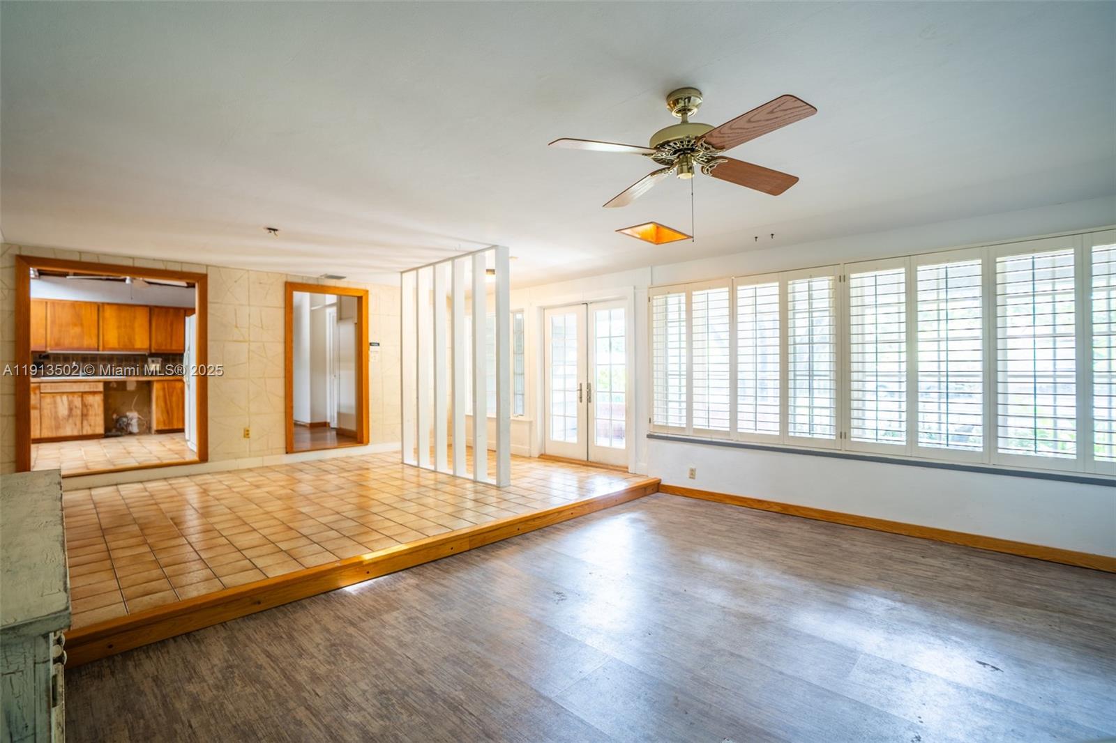 LUDLUM PLAZA - Residential