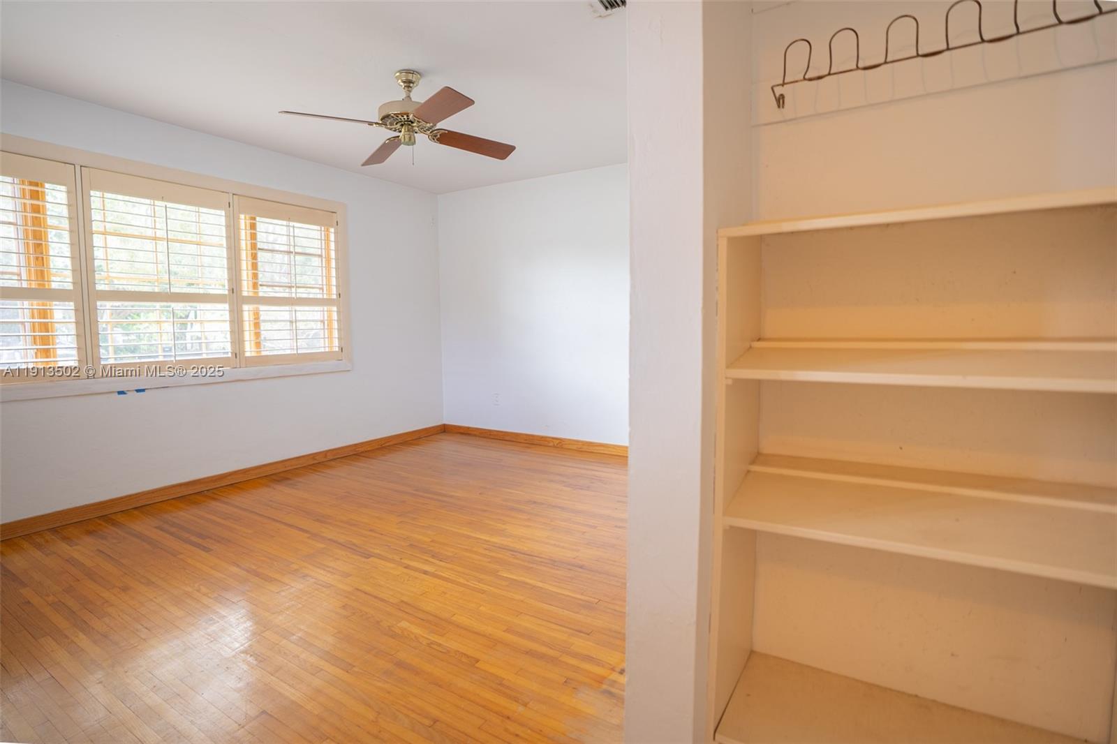 LUDLUM PLAZA - Residential