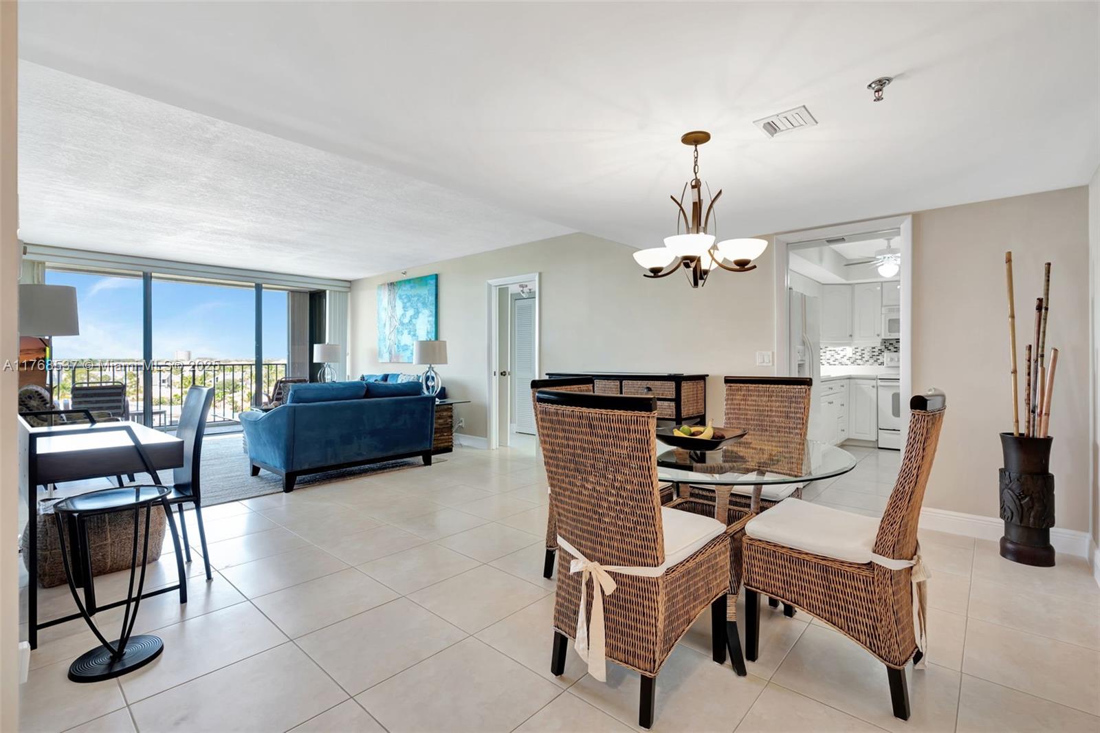 OCEANCREST CONDO APTS - Residential Lease