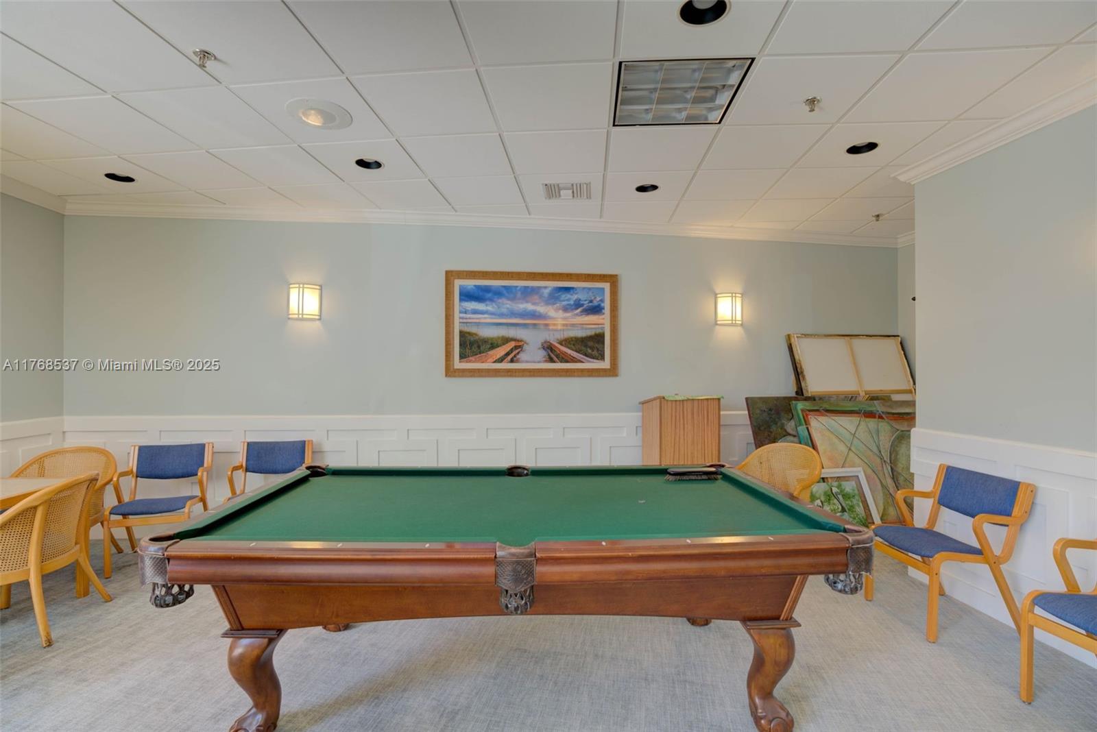OCEANCREST CONDO APTS - Residential Lease
