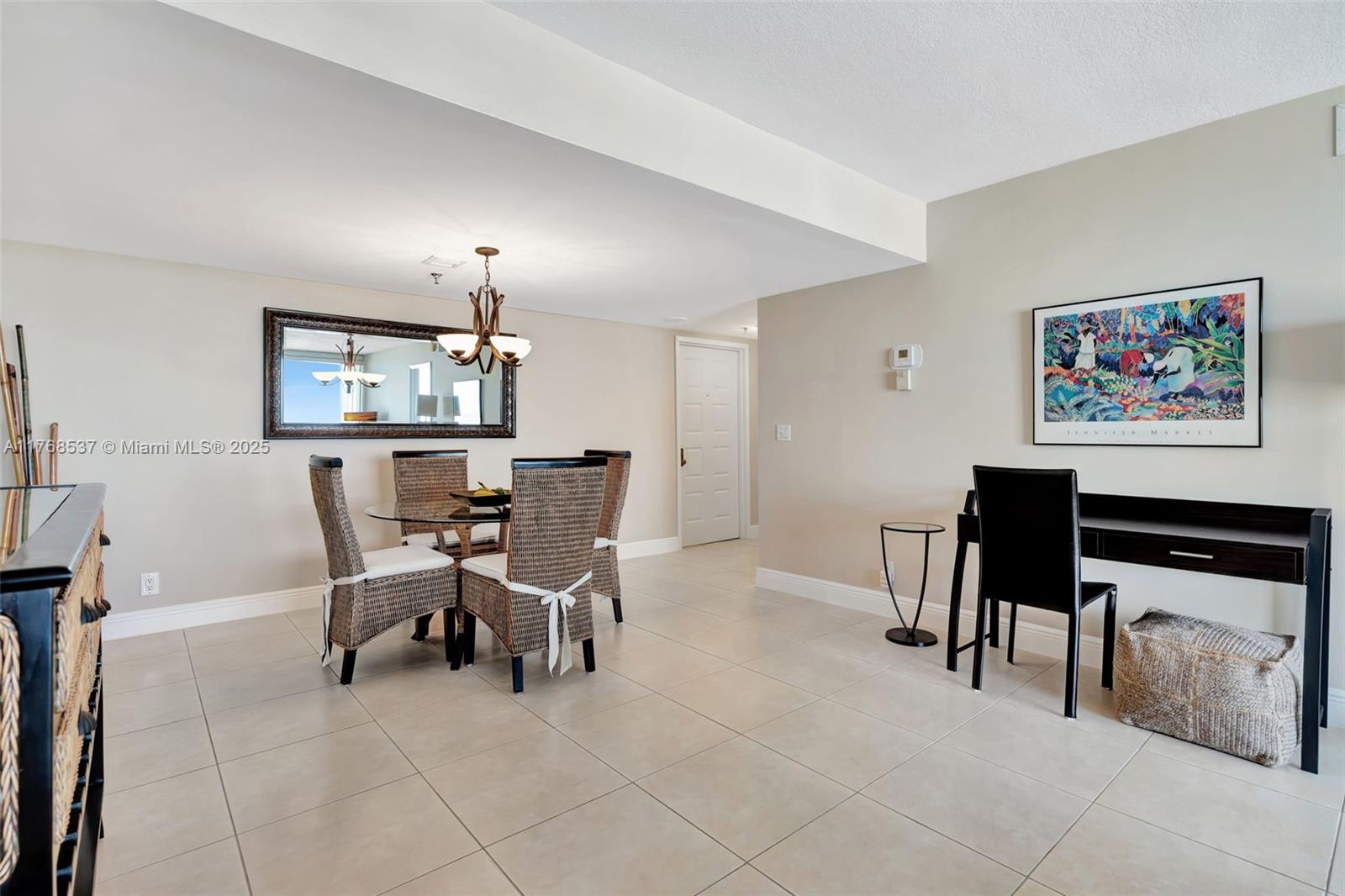 OCEANCREST CONDO APTS - Residential Lease