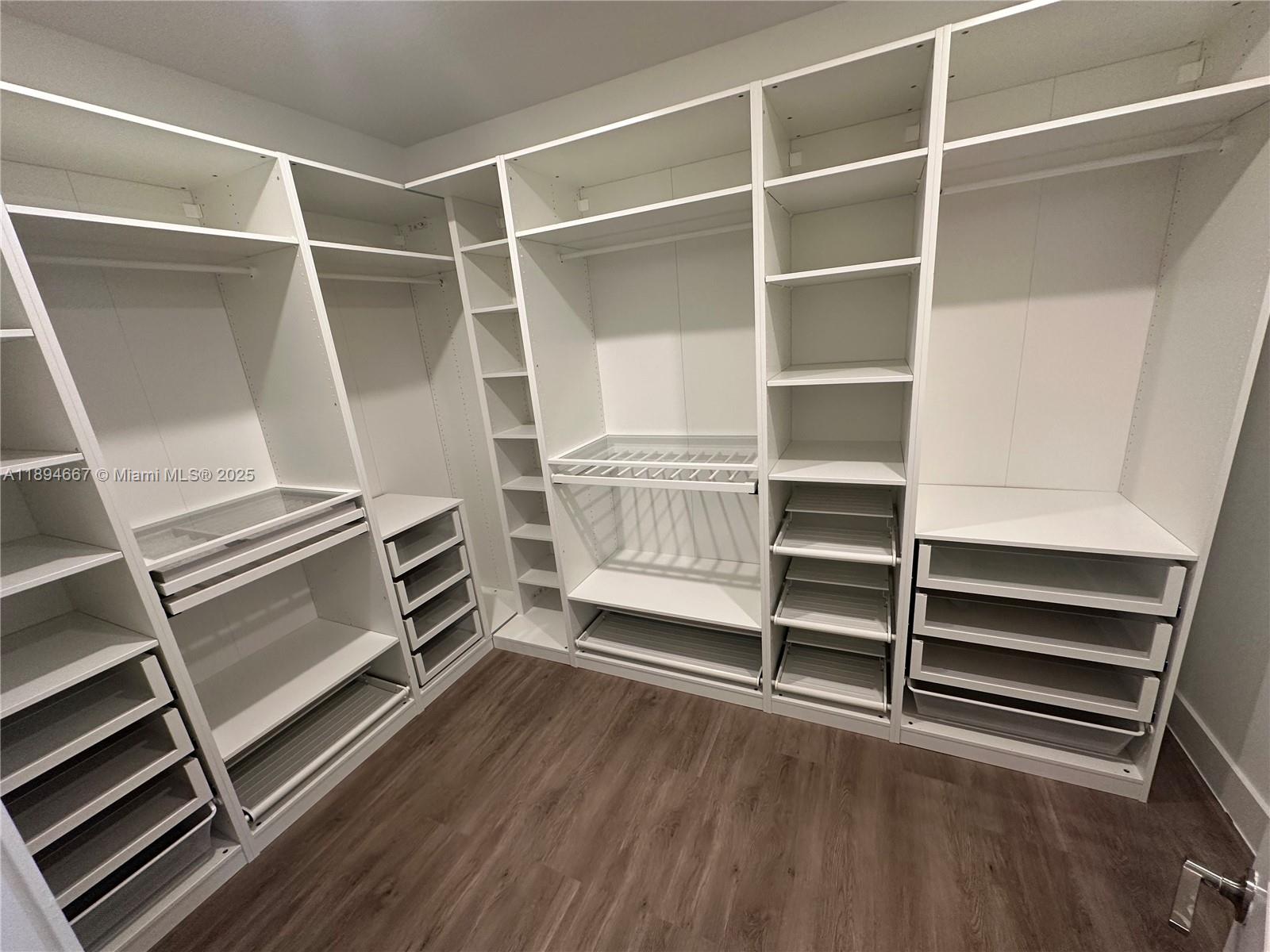 MARBELLA - Residential Lease