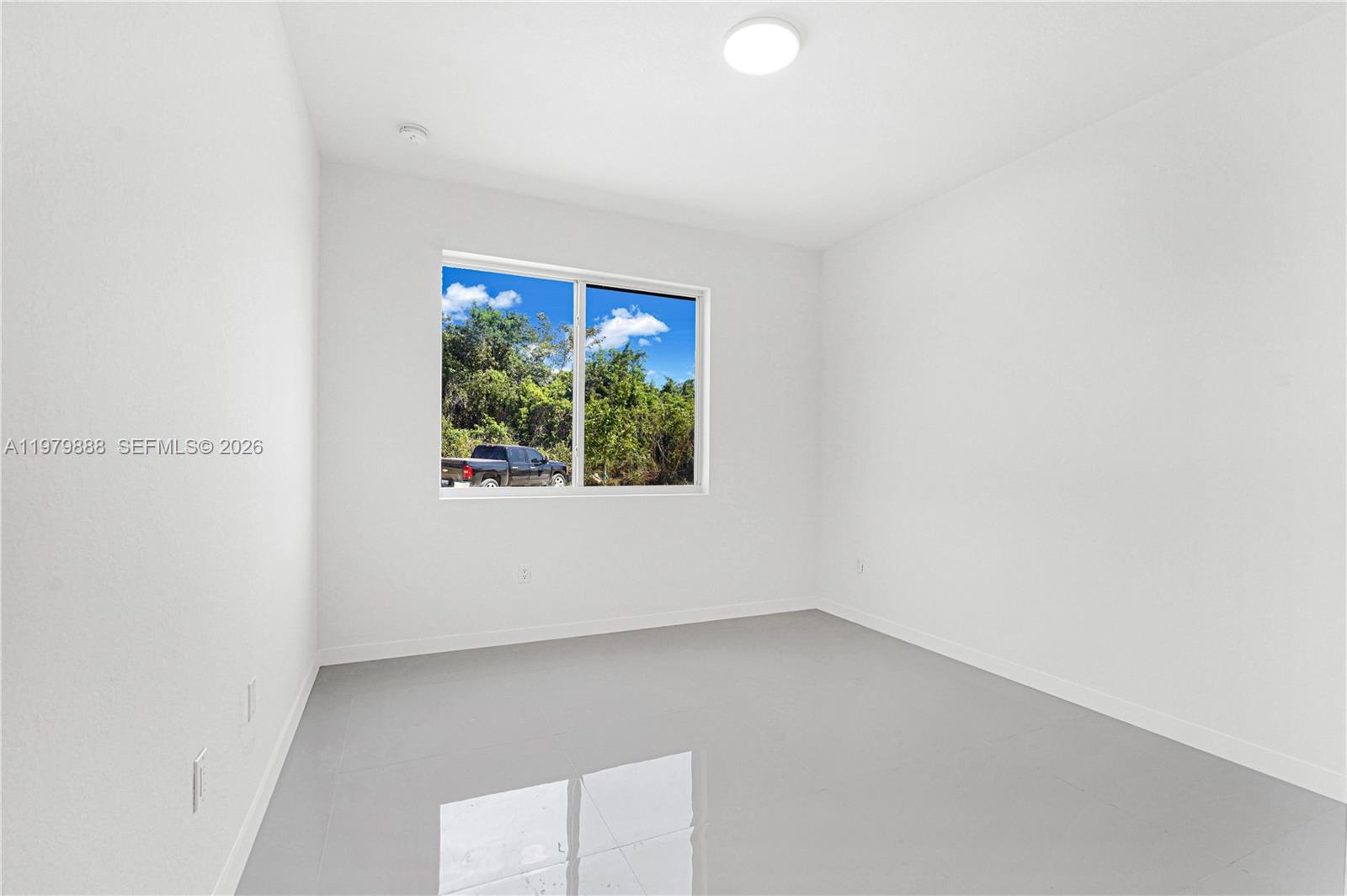 CHLOE ESTATES - Residential