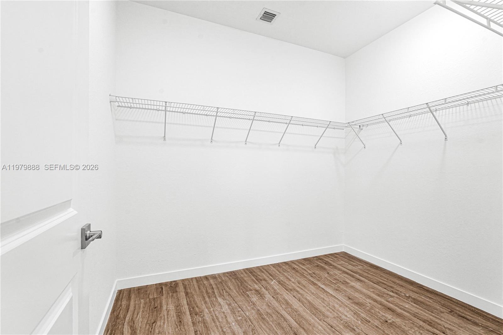 CHLOE ESTATES - Residential